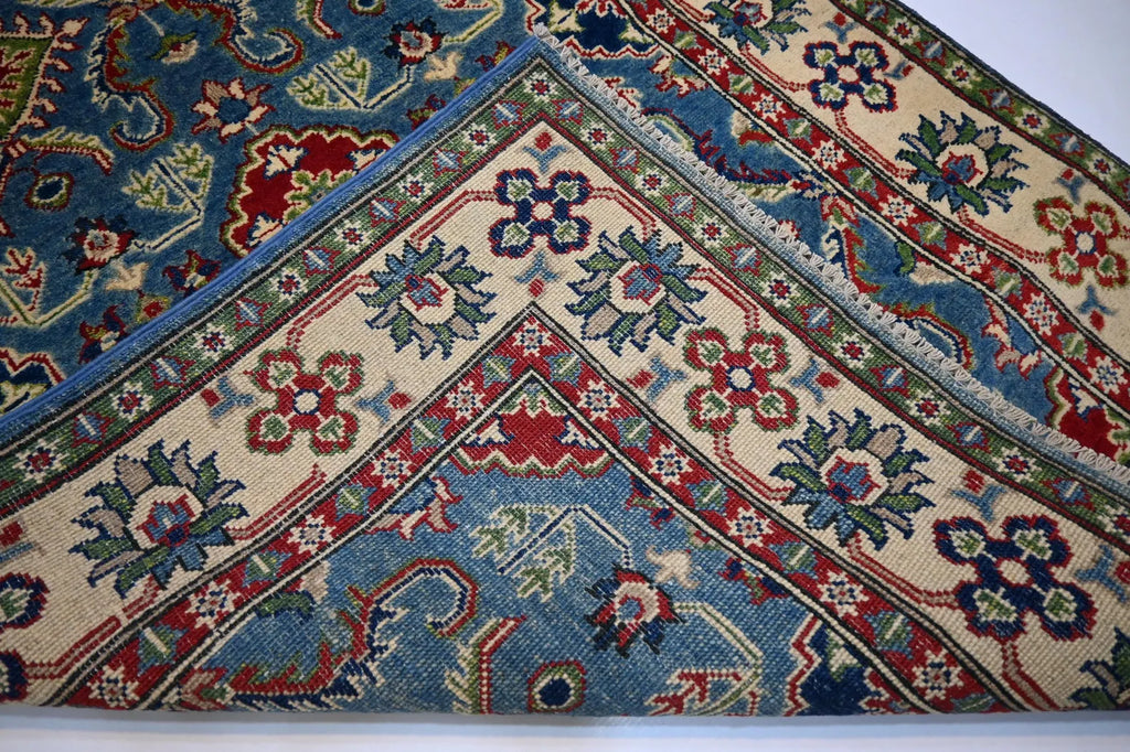 Imperial Sapphire 4’0” × 6’0”