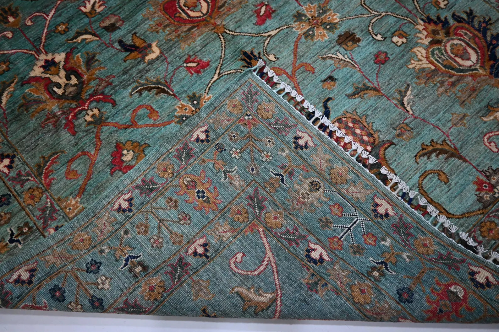 Turquoise Garden  5’7” × 7’8”