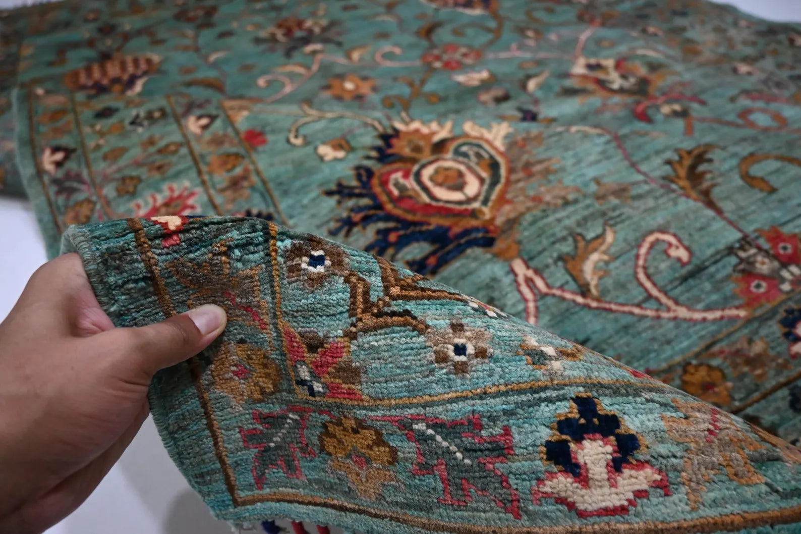 Turquoise Garden  5’7” × 7’8”