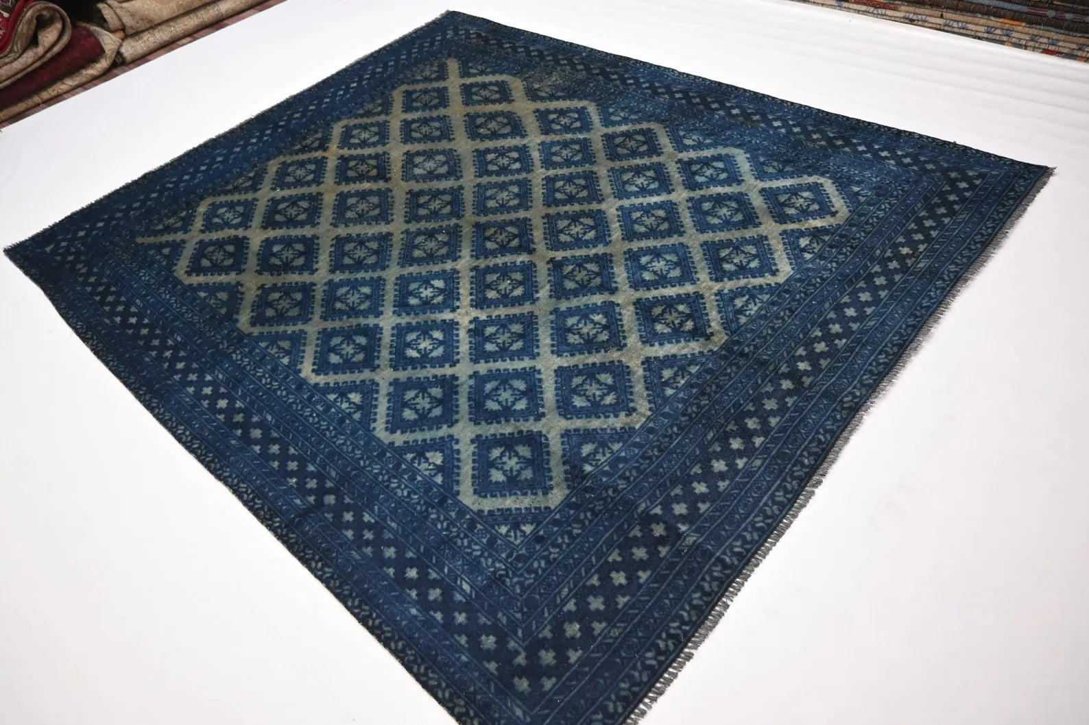 Royal Zafira 6’4” × 7’8”