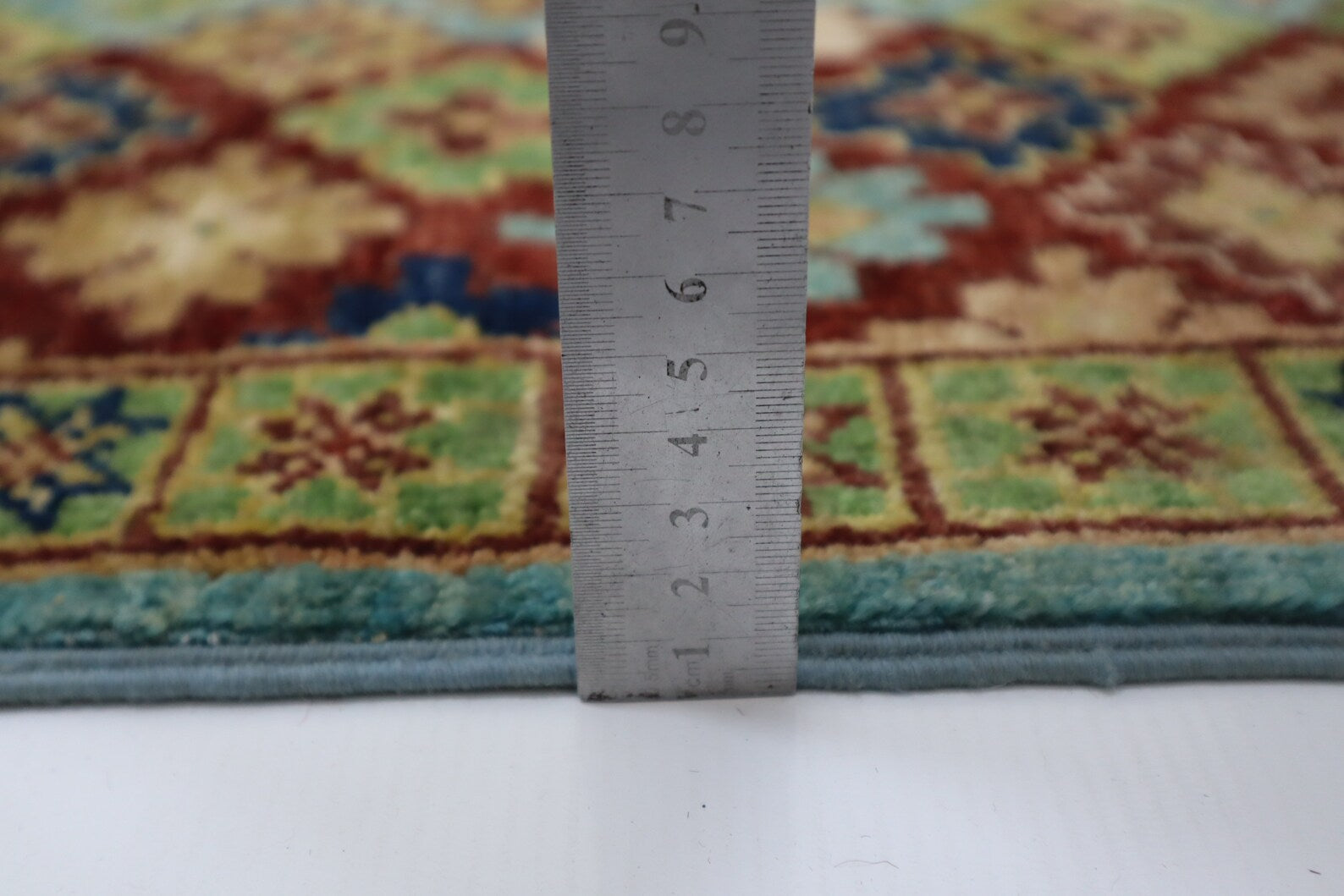 Azerin 3’3” × 5’0”