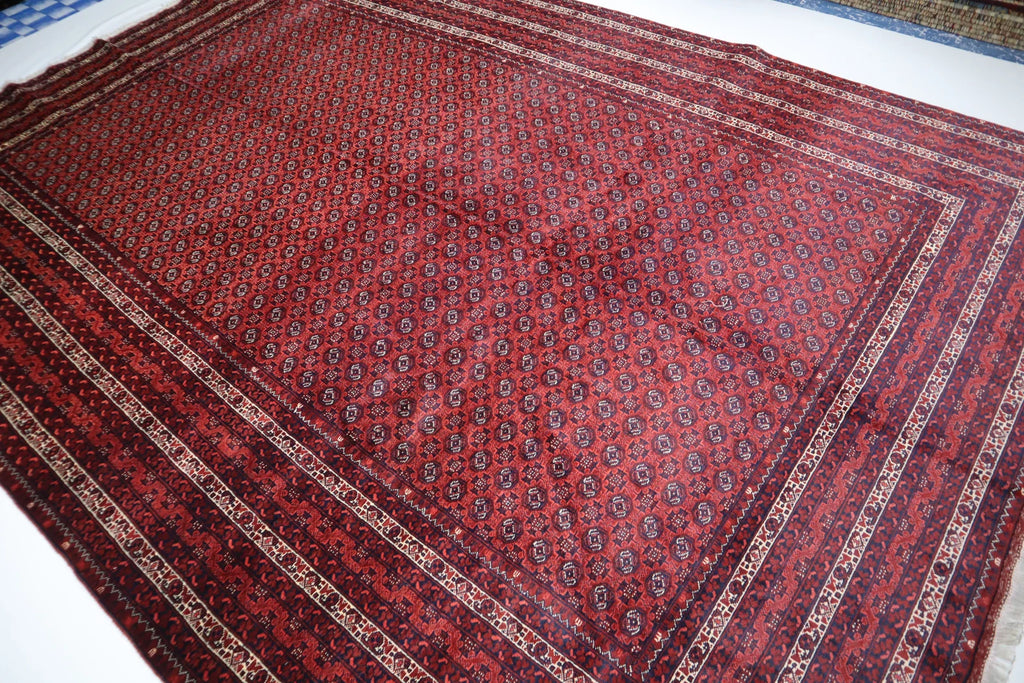 Burghan 8'1" × 11'6"