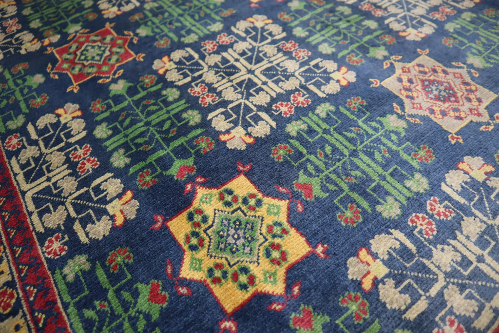 Vorazin 5'1" × 6'9"