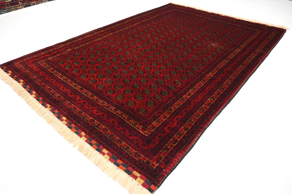 Zarbura 4'3" × 6'4"