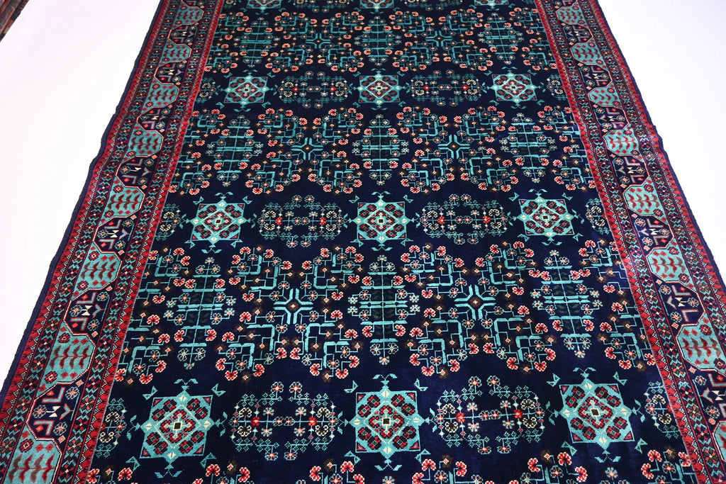 Navaar  6'5" × 10'0"