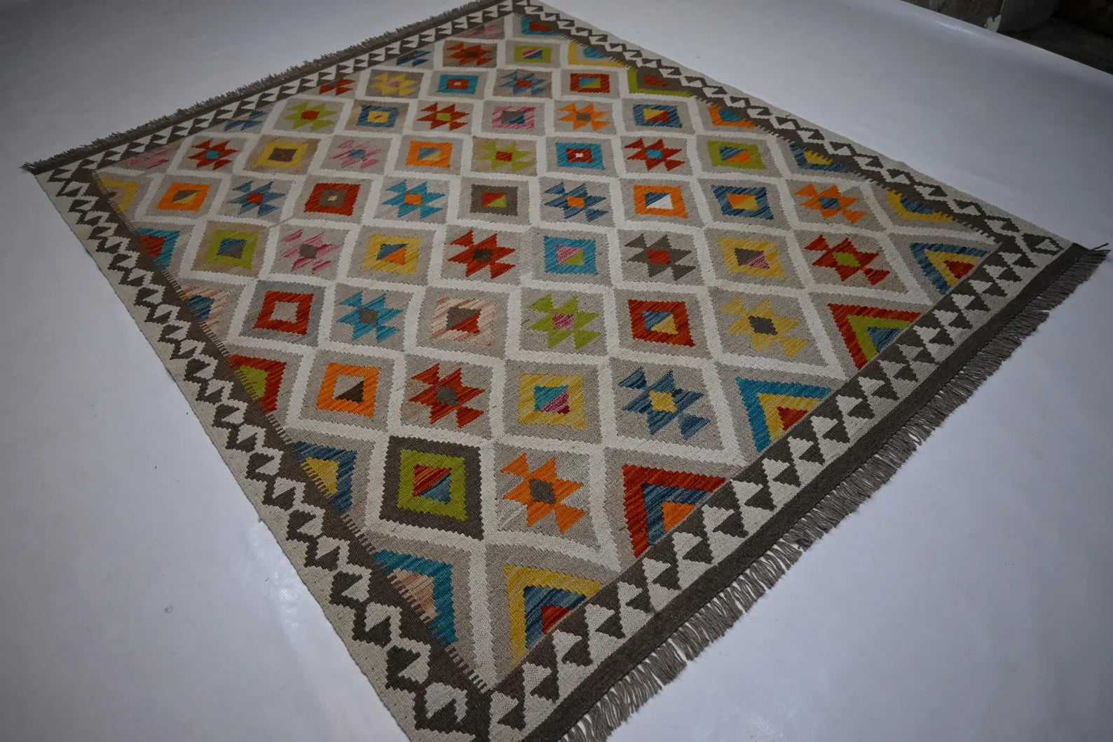 Kalvani  5’6” × 6’7”