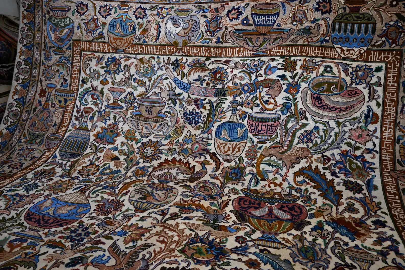 Dastan-e-Zamin  9'11" × 12'11"