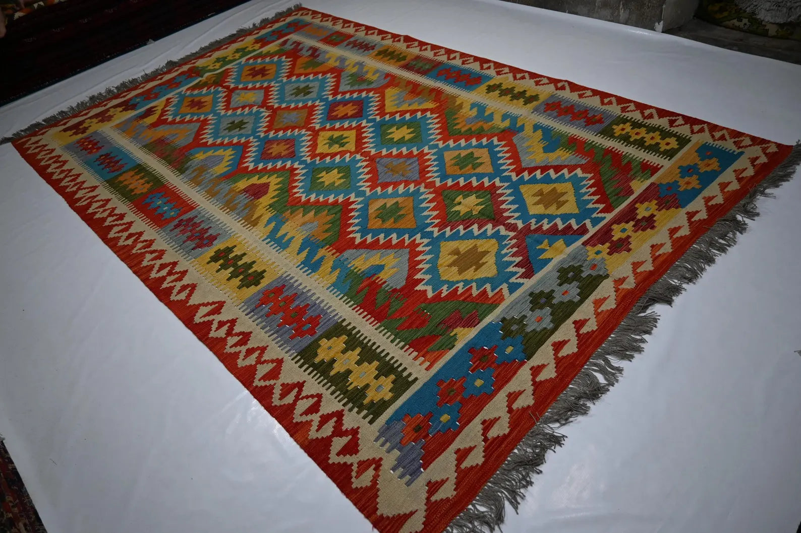 Tavira 6’6” × 9’7”