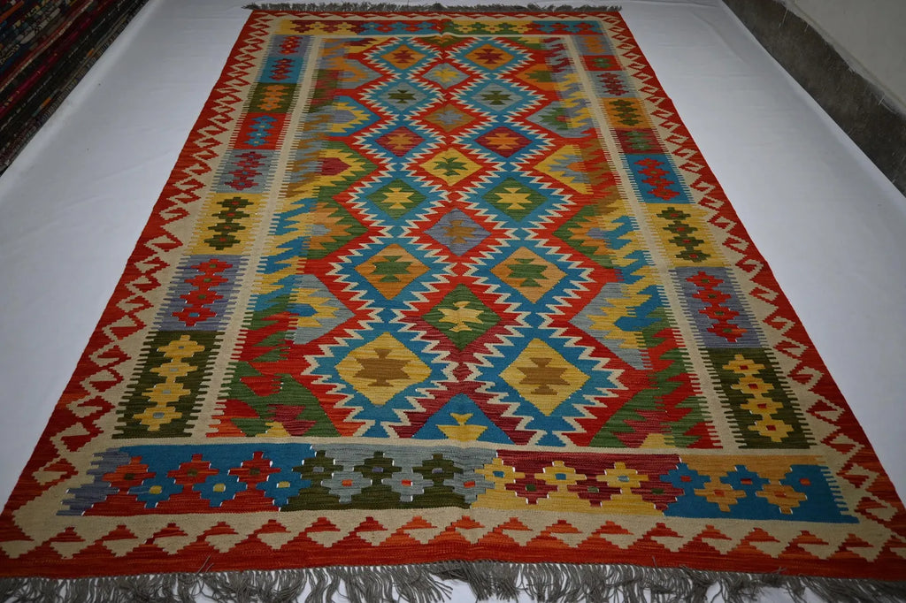 Tavira 6’6” × 9’7”