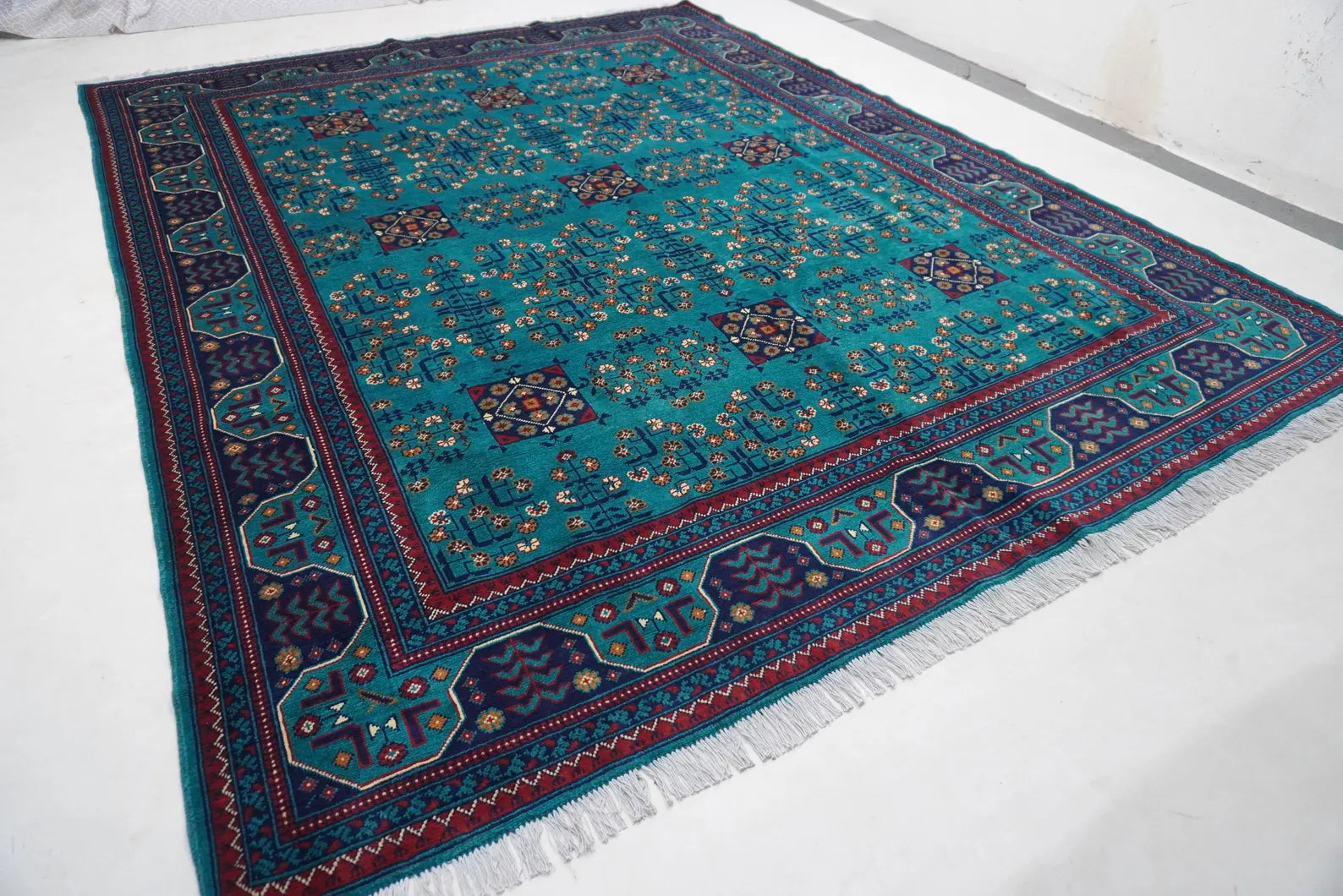 Turqisya 7'11" × 10'0"