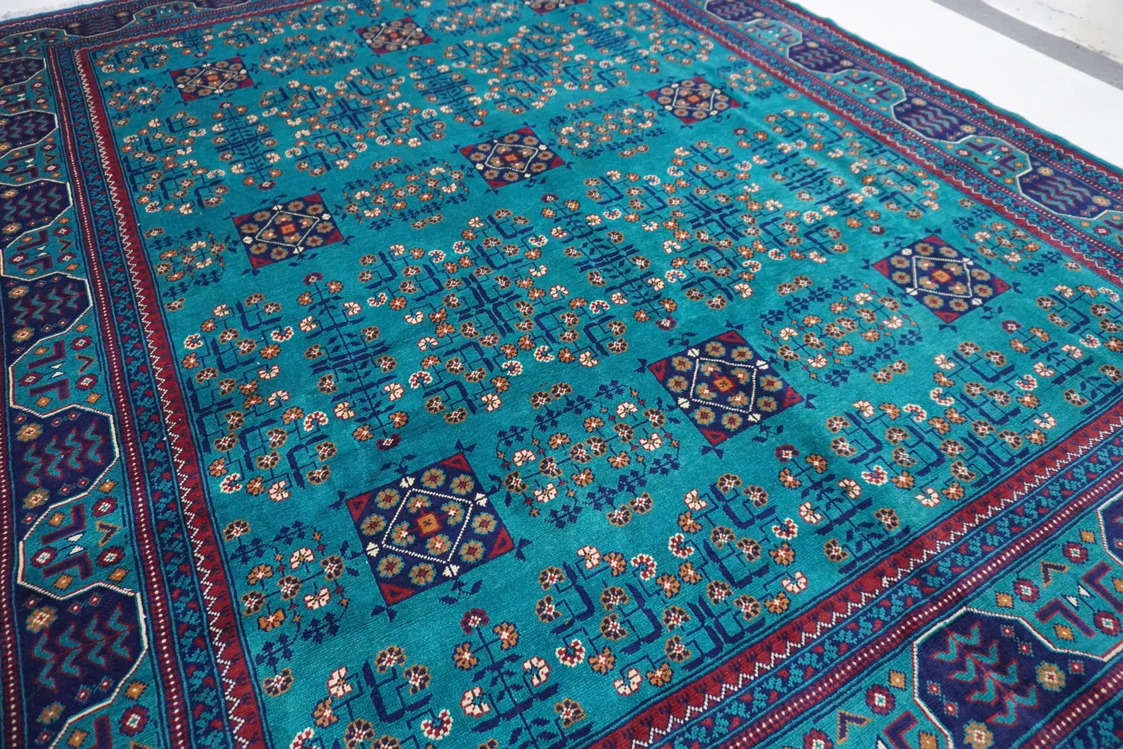 Turqisya 7'11" × 10'0"