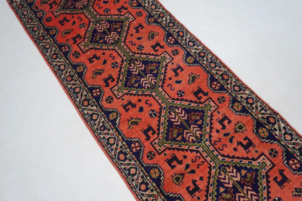 Amberline 2'9" × 11'5"