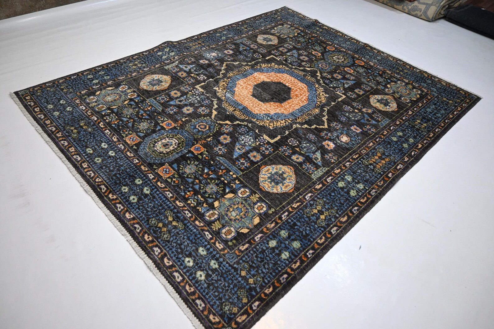 Astren 5’0” × 6’6”