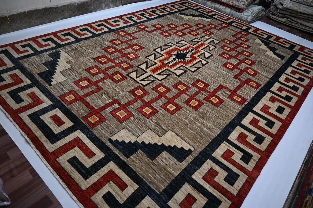 Varros 9’0” × 12’2”