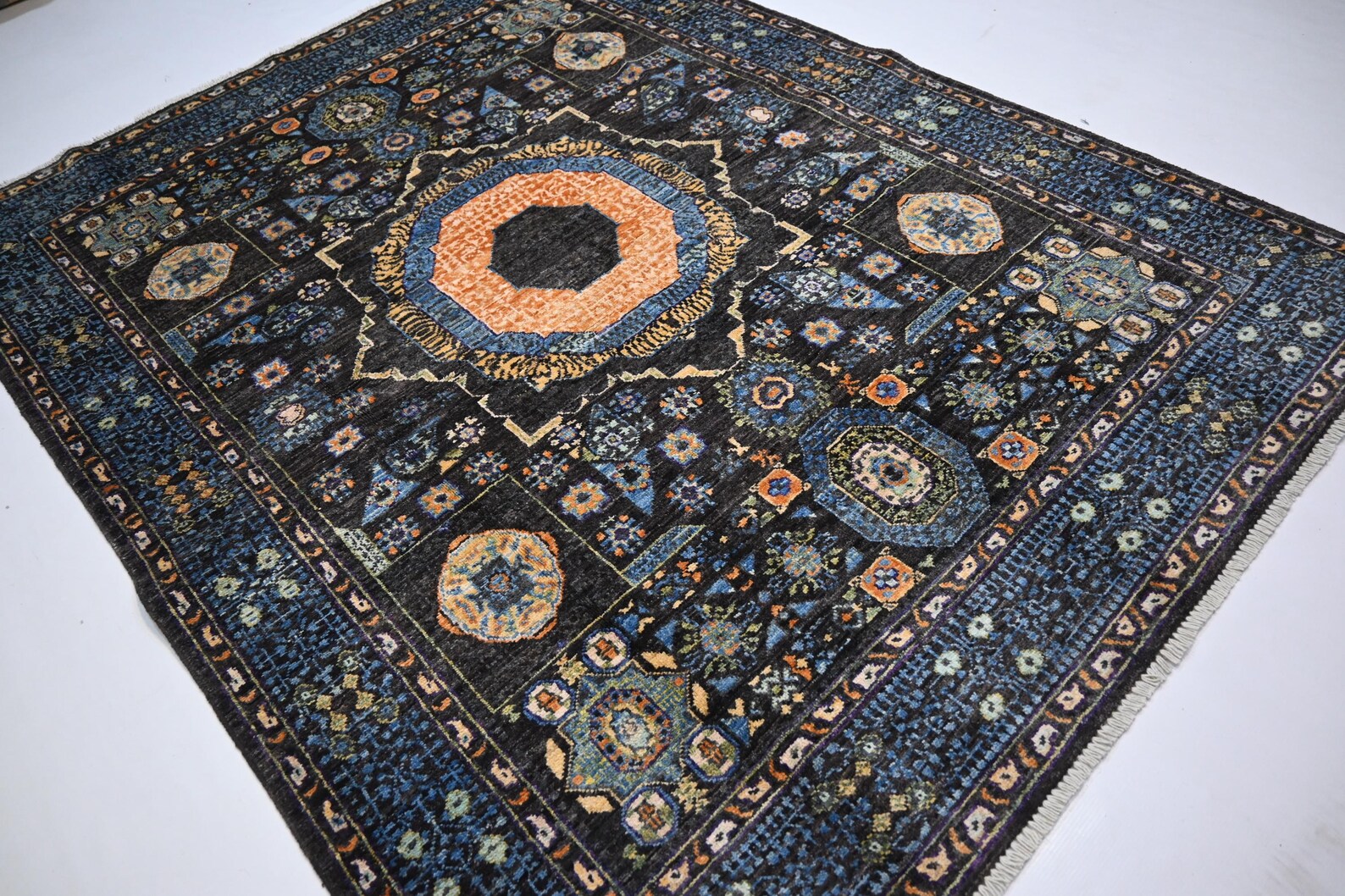 Astren 5’0” × 6’6”