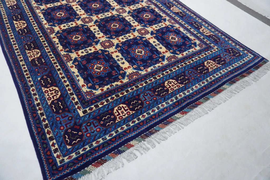 Gridara 6’5” × 9’9”