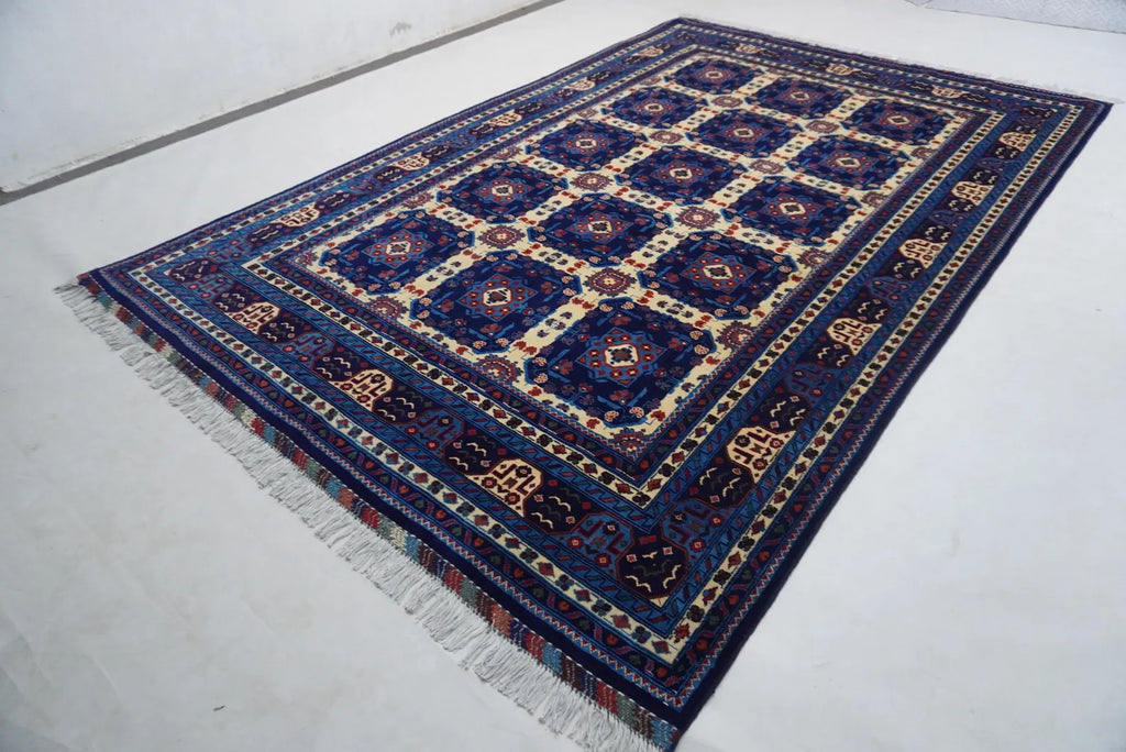 Gridara 6’5” × 9’9”