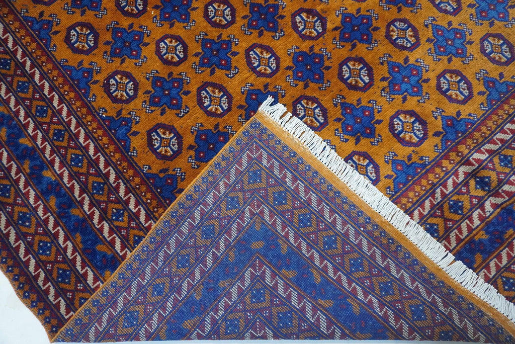 Zarvan 6'8" × 9'11"