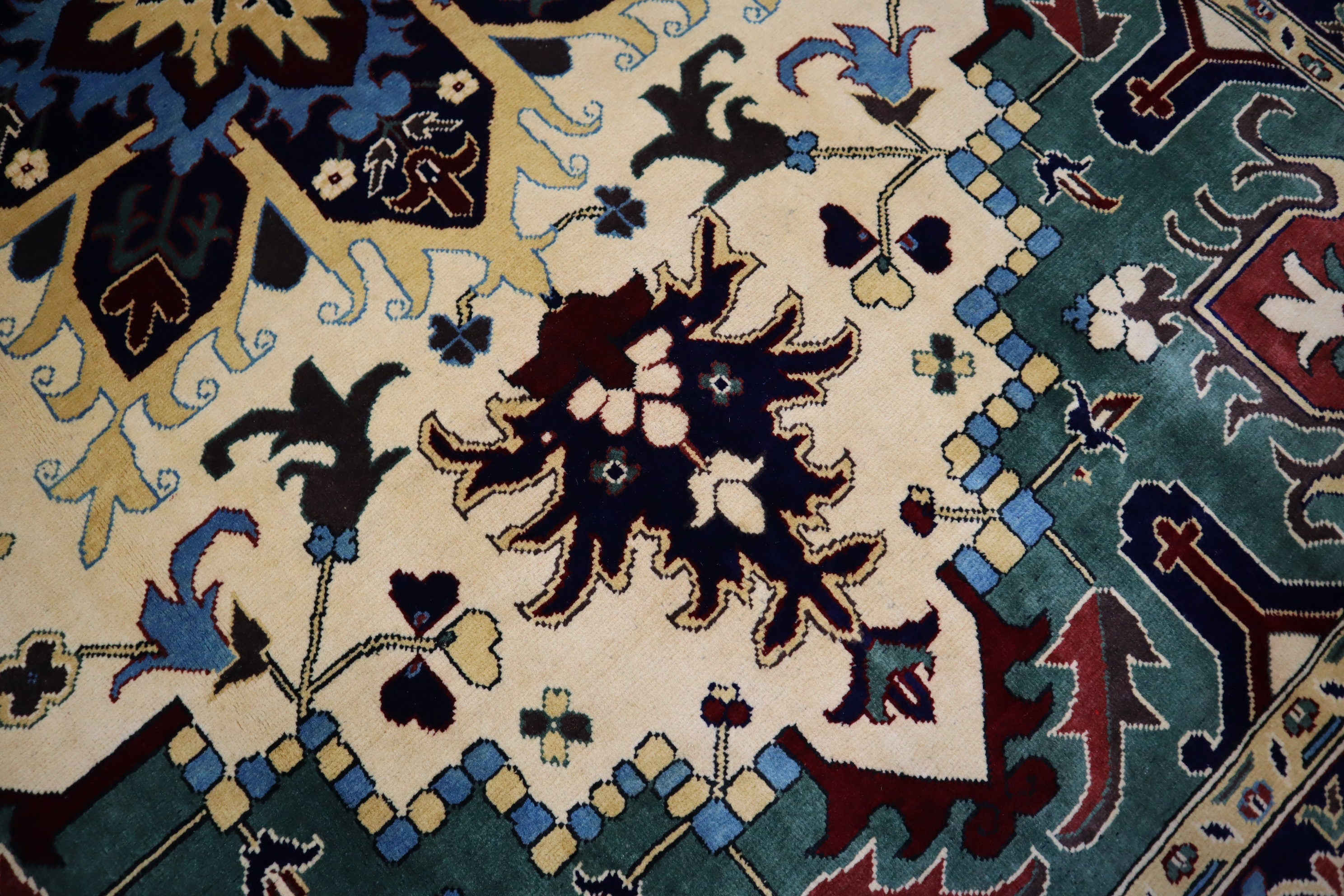 Heriz Wool Area Rug 5'6"x8'1", Handmade Geometric Turkish Afghan Design