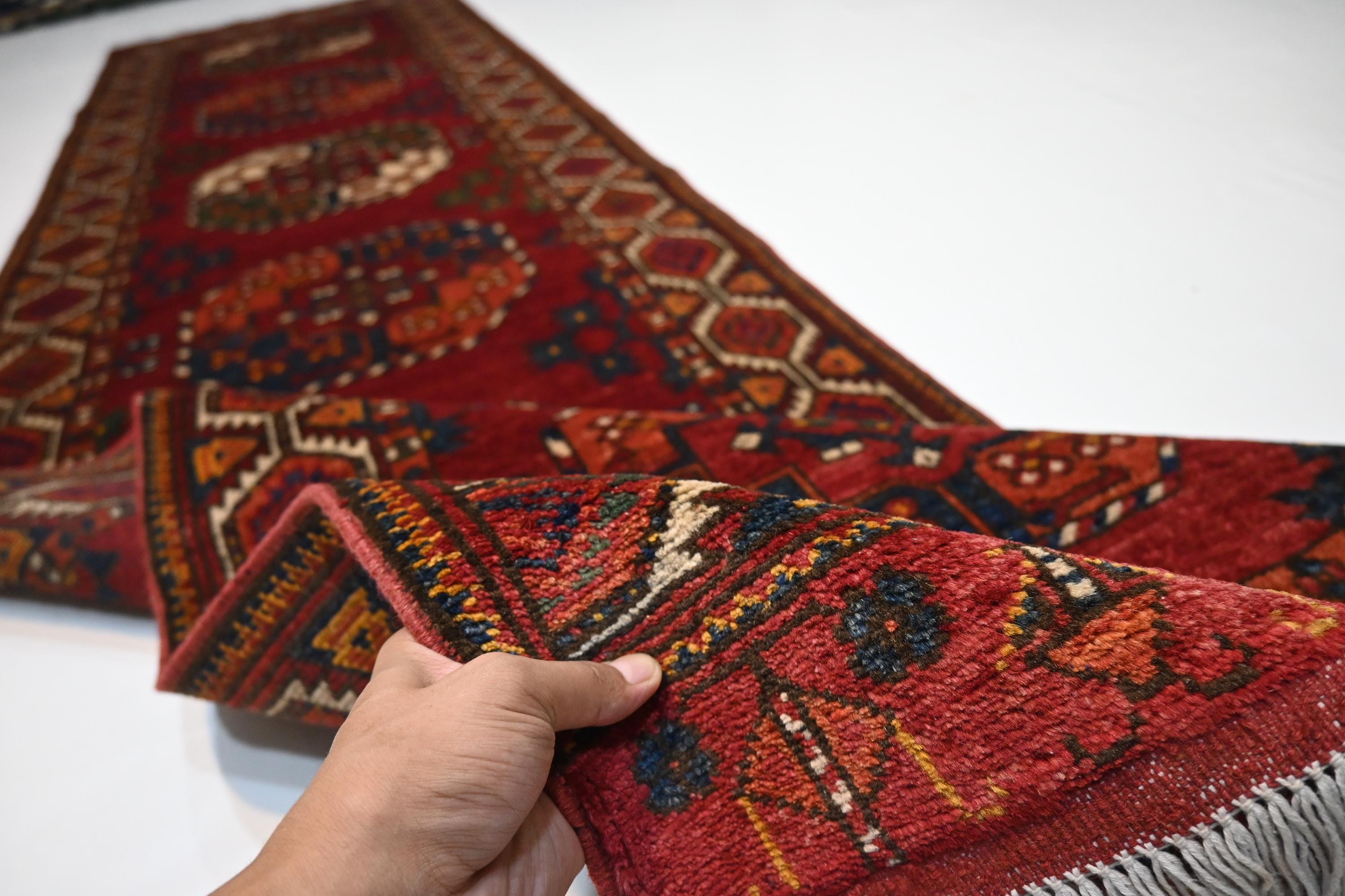 Exquisite 10 Ft Red Tekke Ersari Turkmen Handmade Wool Hallway Runner Rug