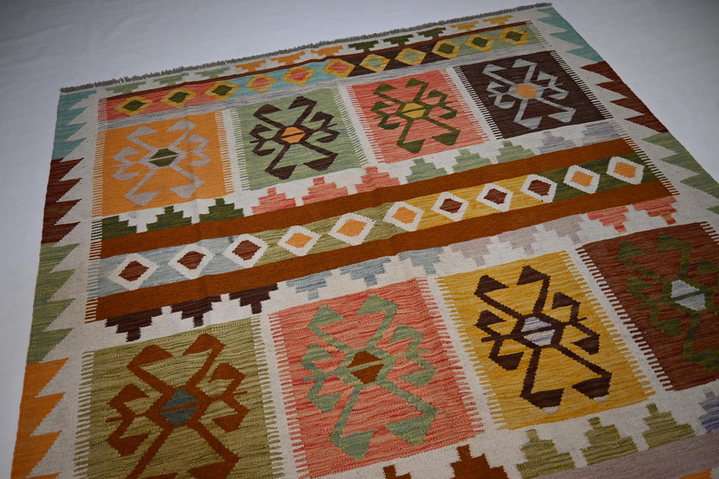 Exquisite Handmade Afghan Kilim Rug: 6x9 Geometric Wool Flatweave for Your Home