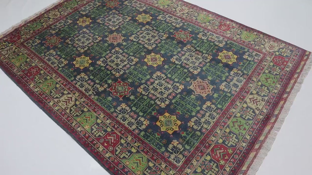 Vorazin 5'1" × 6'9"