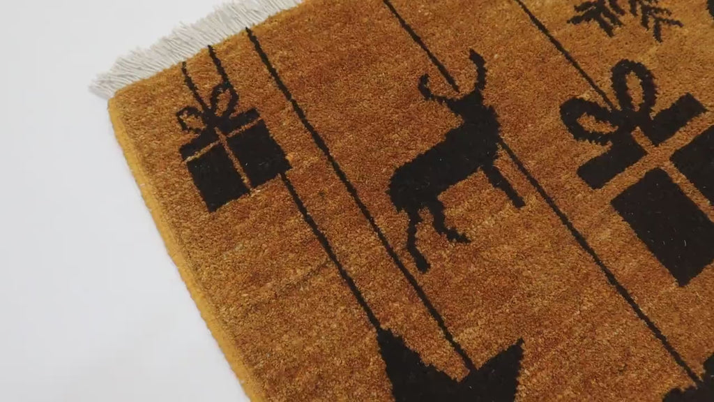 Merry Christmas 2'1" × 2'11"