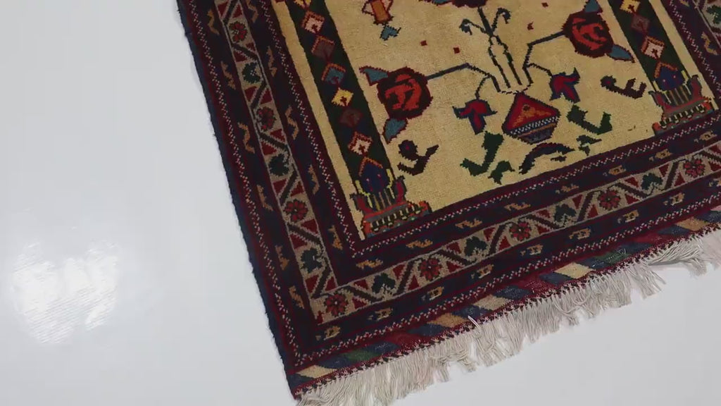 Gulmeer 2'9" × 4'4"